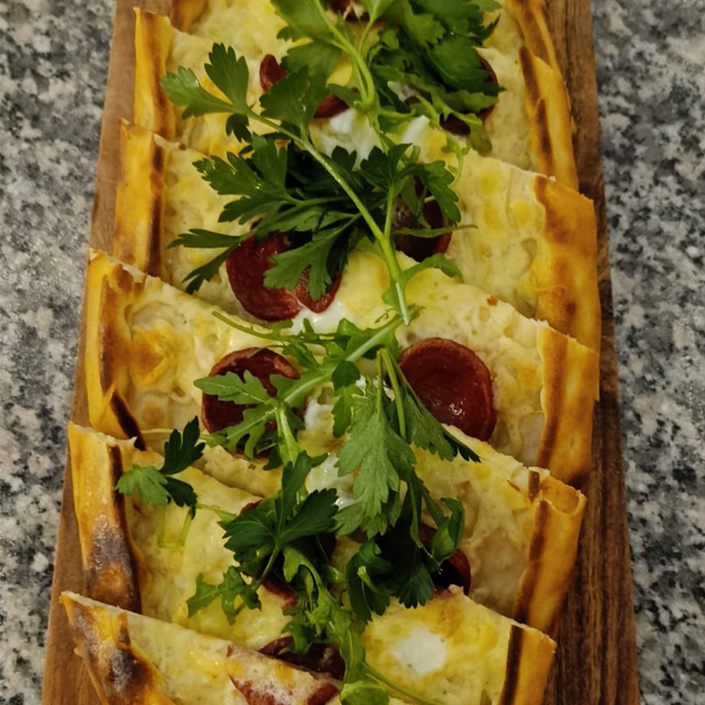 PIDE SUCUK UND KÄSE